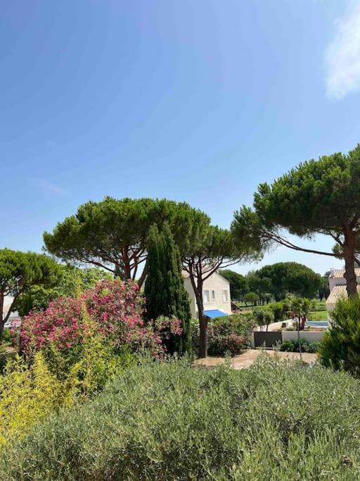 Magnifique Appartement Traversant Avec Vue Sur Le Golf La Grande-Motte Exterior foto